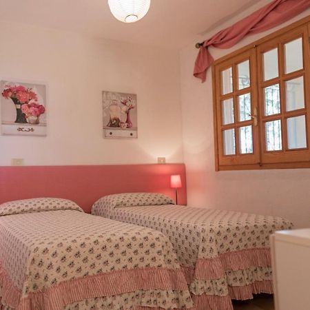 Dommos - Sunrise Apartments Cala Liberotto Kültér fotó