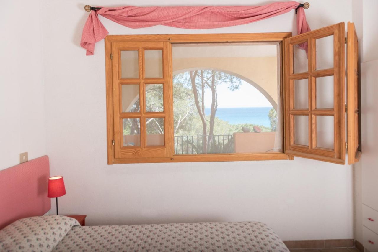 Dommos - Sunrise Apartments Cala Liberotto Kültér fotó