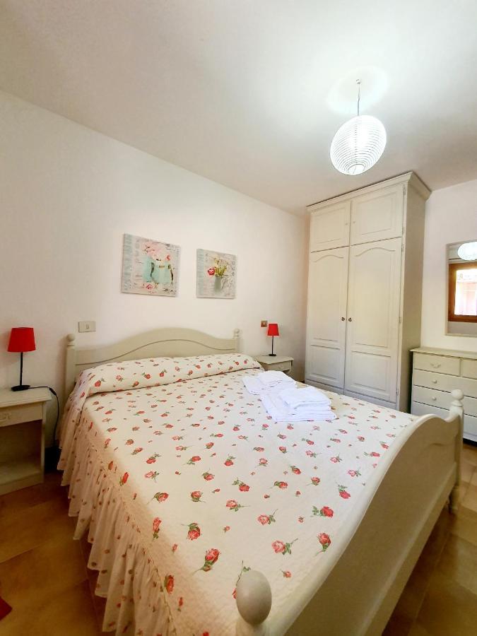 Dommos - Sunrise Apartments Cala Liberotto Kültér fotó