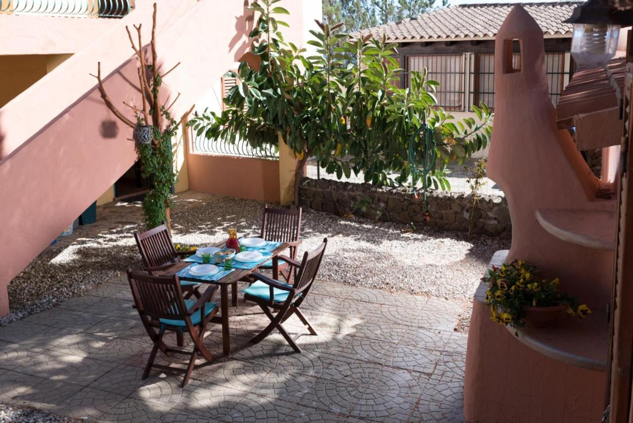 Dommos - Sunrise Apartments Cala Liberotto Kültér fotó