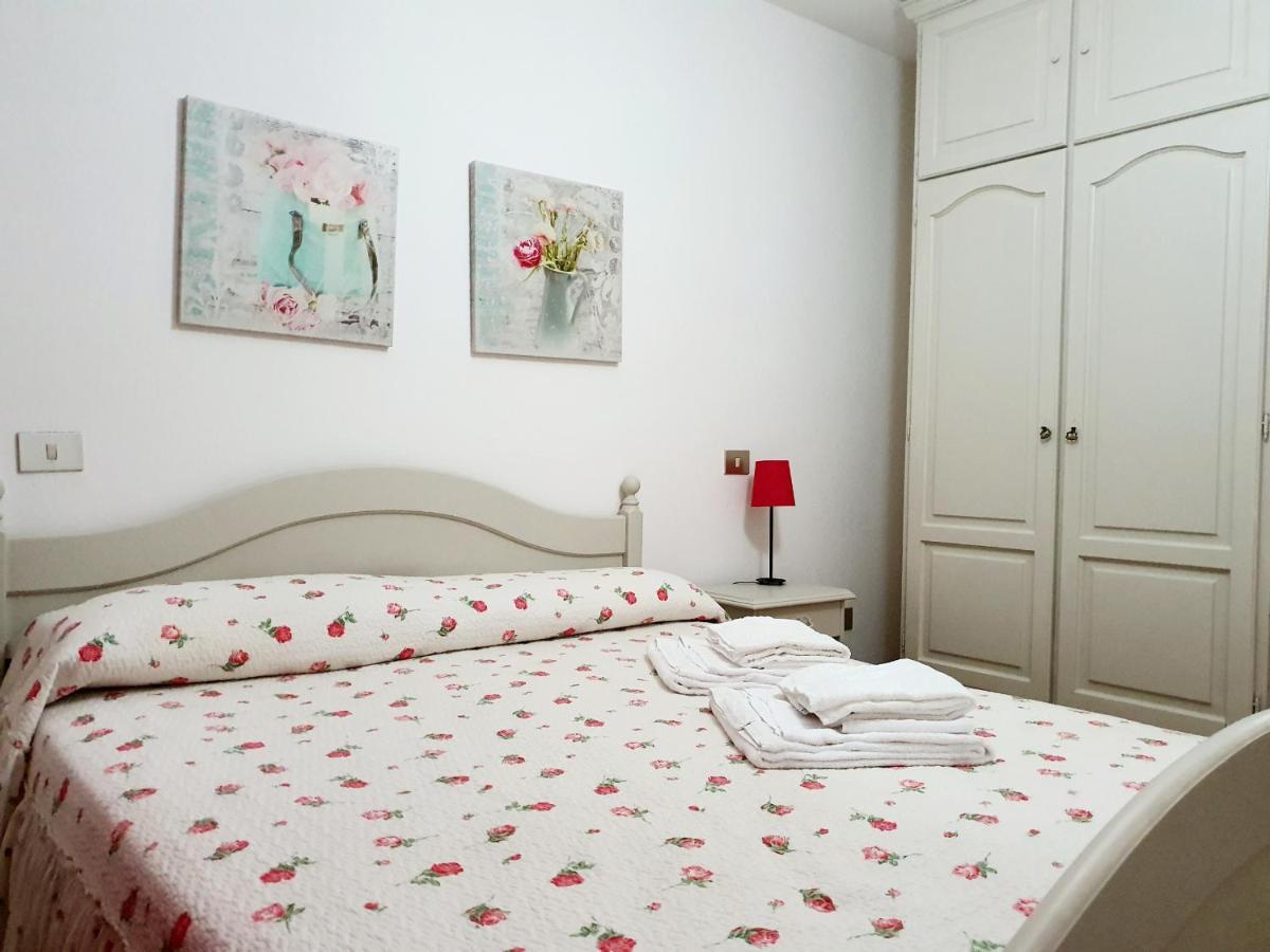 Dommos - Sunrise Apartments Cala Liberotto Kültér fotó